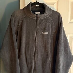 Woman’s Columbia Charcoal Full-Zip Fleece
